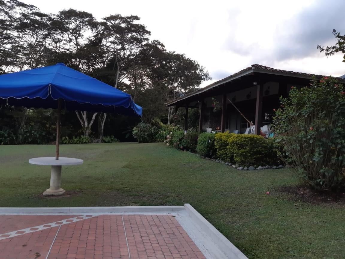 Finca Paraiso Calima Exterior photo